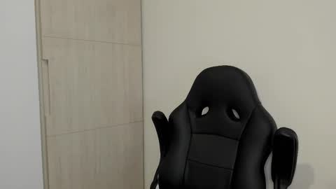 Liam online show from 15, 2, 2026