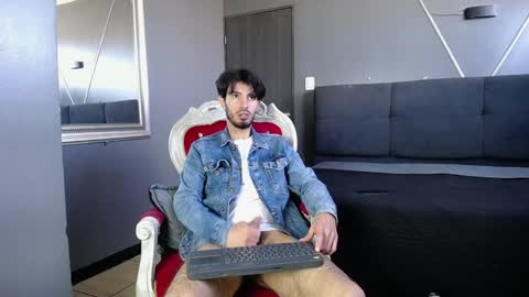 LiamLuxe online show from 31, 12, 2024