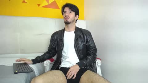 LiamLuxe online show from 17, 1, 2025