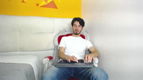 LiamLuxe online show from 17, 1, 2025