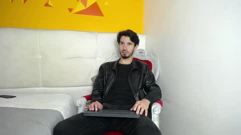 LiamLuxe online show from 23, 1, 2025