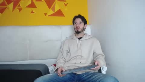 LiamLuxe online show from 18, 2, 2025