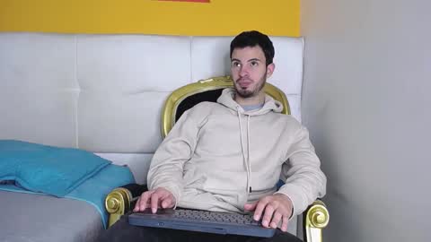 LiamLuxe online show from 22, 9, 2025