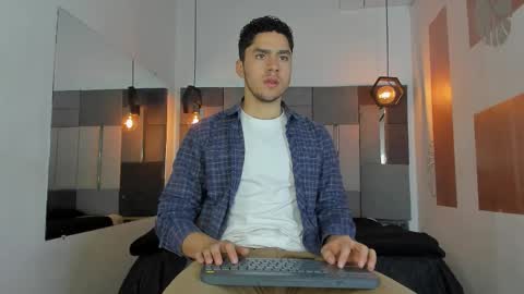 Snapshot of liamnovak chatting on 11, 2, 2026 Liam online show from 11, 2, 2026