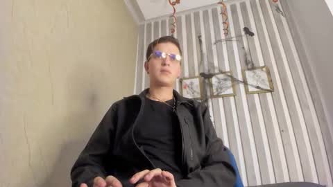 Liam Vega online show from 18, 10, 2025
