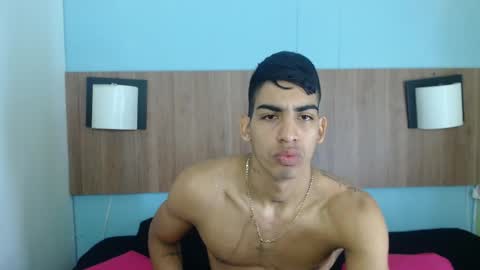 Snapshot of liamwyat chatting on 24, 11, 2025 L I A M online show from 24, 11, 2025