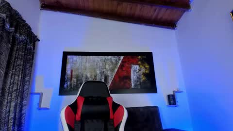 liamwyatt_ online show from 2, 12, 2025