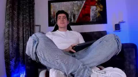 Snapshot of liamwyatt_ chatting on 6, 6, 2026 liamwyatt_ online show from 6, 6, 2026
