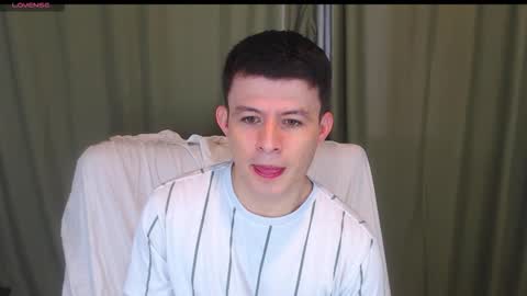 lian_eathan online show from 9, 11, 2025