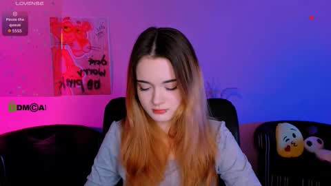 Little Liana  online show from 19, 12, 2025