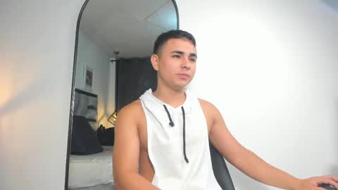 lianfox_ online show from 28, 5, 2026
