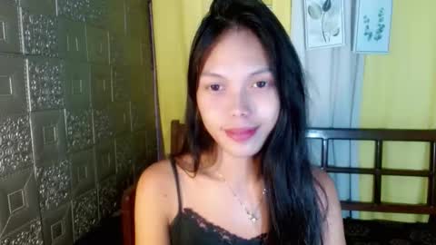 Snapshot of lianne_cum chatting on 27, 5, 2026 Ms LIANNE online show from 27, 5, 2026