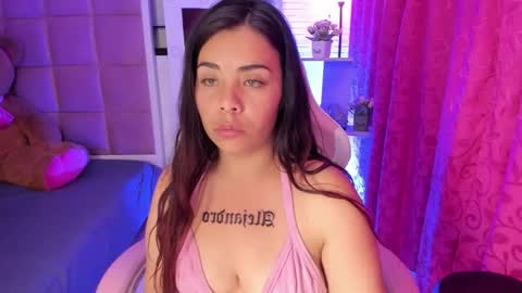 liany_taylor online show from 4, 3, 2026