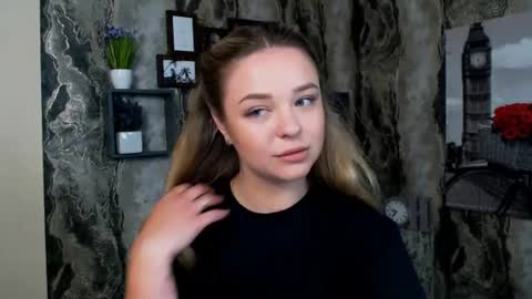 Snapshot of liaralime_ chatting on 29, 6, 2026 Liara online show from 29, 6, 2026