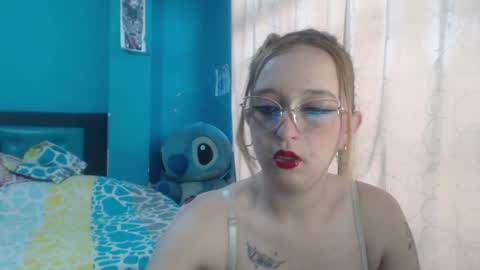 Lia Roberts online show from 25, 1, 2025