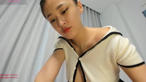 Lia online show from 17, 2, 2025