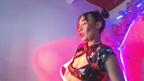 Snapshot of liawood1 chatting on 18, 9, 2025 LIA online show from 18, 9, 2025