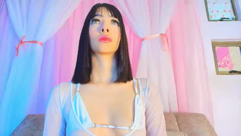 Valentina Hall online show from 12, 3, 2026