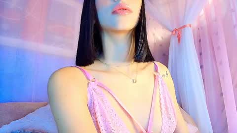 Valentina Hall online show from 11, 4, 2026