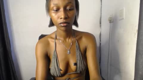 Juicy pinkpussy online show from 3, 2, 2026