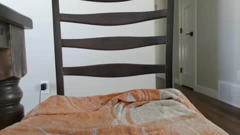 Snapshot of lickitslow19 chatting on 13, 3, 2026 lickitslow19 online show from 13, 3, 2026