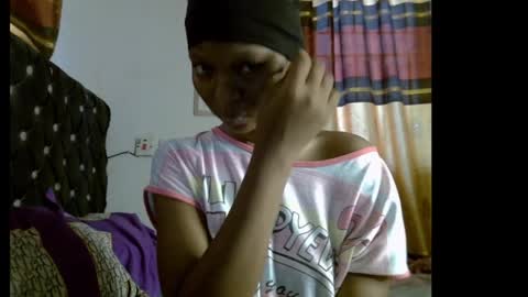 lickmefuckmex online show from 7, 4, 2026