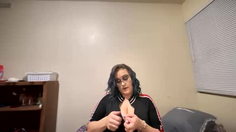 AllieAustyn online show from 14, 12, 2024