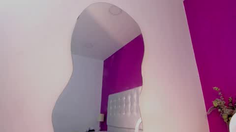 Snapshot of lievelinng chatting on 10, 9, 2025 lievelinng online show from 10, 9, 2025