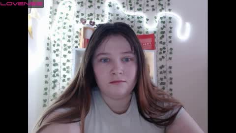 light_lunaa online show from 12, 1, 2025