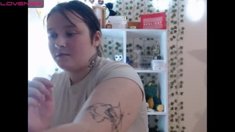 light_lunaa online show from 12, 1, 2025