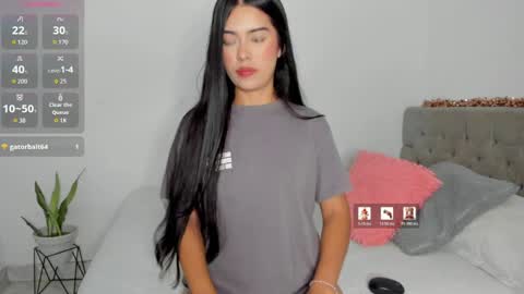 Snapshot of lightshine_ chatting on 14, 5, 2026 Maddie online show from 14, 5, 2026