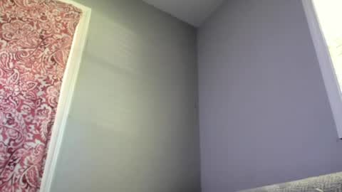 lightskinwithgirth online show from 12, 4, 2026