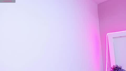 Lia  online show from 10, 3, 2026