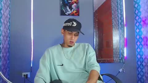 Snapshot of liiaam_lee_ chatting on 14, 4, 2026 Daniel online show from 14, 4, 2026