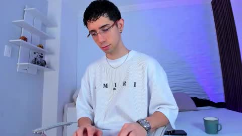 Snapshot of liiamhudson_ chatting on 27, 9, 2025 L I I A M online show from 27, 9, 2025