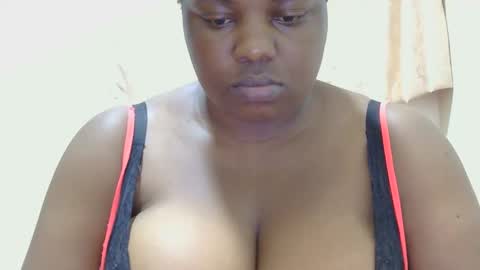 Snapshot of liilcutiee chatting on 9, 5, 2026 Lily online show from 9, 5, 2026