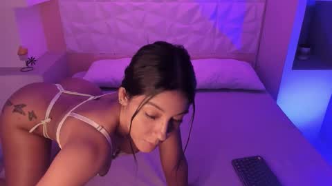 LiizJones online show from 10, 1, 2026