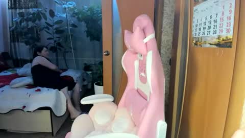 lika35109 online show from 8, 11, 2025