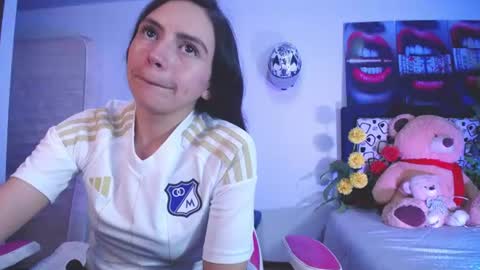 Snapshot of lika_little3 chatting on 19, 6, 2026 Liika online show from 19, 6, 2026