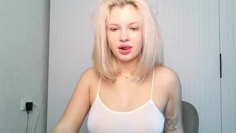 Anna and Bella online show from 18, 7, 2026