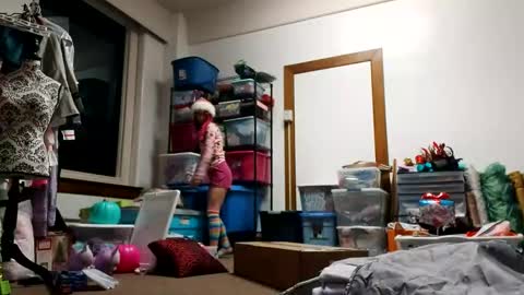 Snapshot of likemyashe chatting on 18, 12, 2024 LikeMyAshe online show from 18, 12, 2024