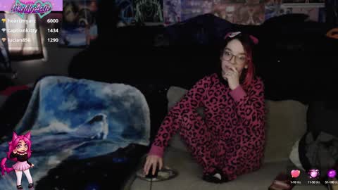 Snapshot of likemyashe chatting on 7, 2, 2025 LikeMyAshe online show from 7, 2, 2025