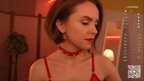 Snapshot of lil_fleur chatting on 25, 10, 2025 LILIAN use my lovense toy and give me plesure online show from 25, 10, 2025