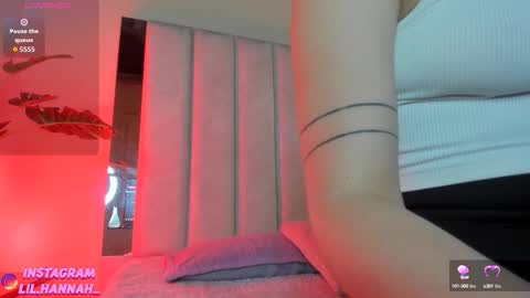 Snapshot of lil_hanna18 chatting on 21, 9, 2025 Hanna online show from 21, 9, 2025