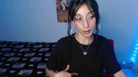 Lisaa online show from 1, 2, 2025