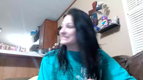 Snapshot of lil_luluvert chatting on 13, 4, 2026 lil_luluvert online show from 13, 4, 2026