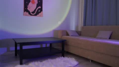 Snapshot of lil_reya chatting on 4, 5, 2026 INST Lil happines s online show from 4, 5, 2026