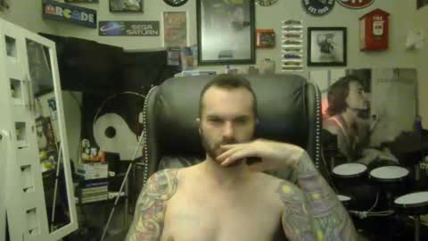 Snapshot of lil_tea_break_6996 chatting on 16, 2, 2025 t online show from 16, 2, 2025