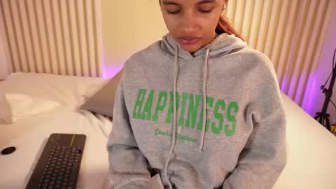 L I L A   online show from 5, 2, 2026