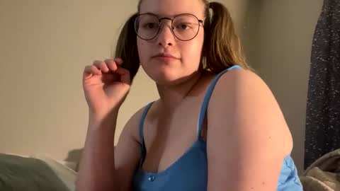 lilaccandy online show from 14, 11, 2025